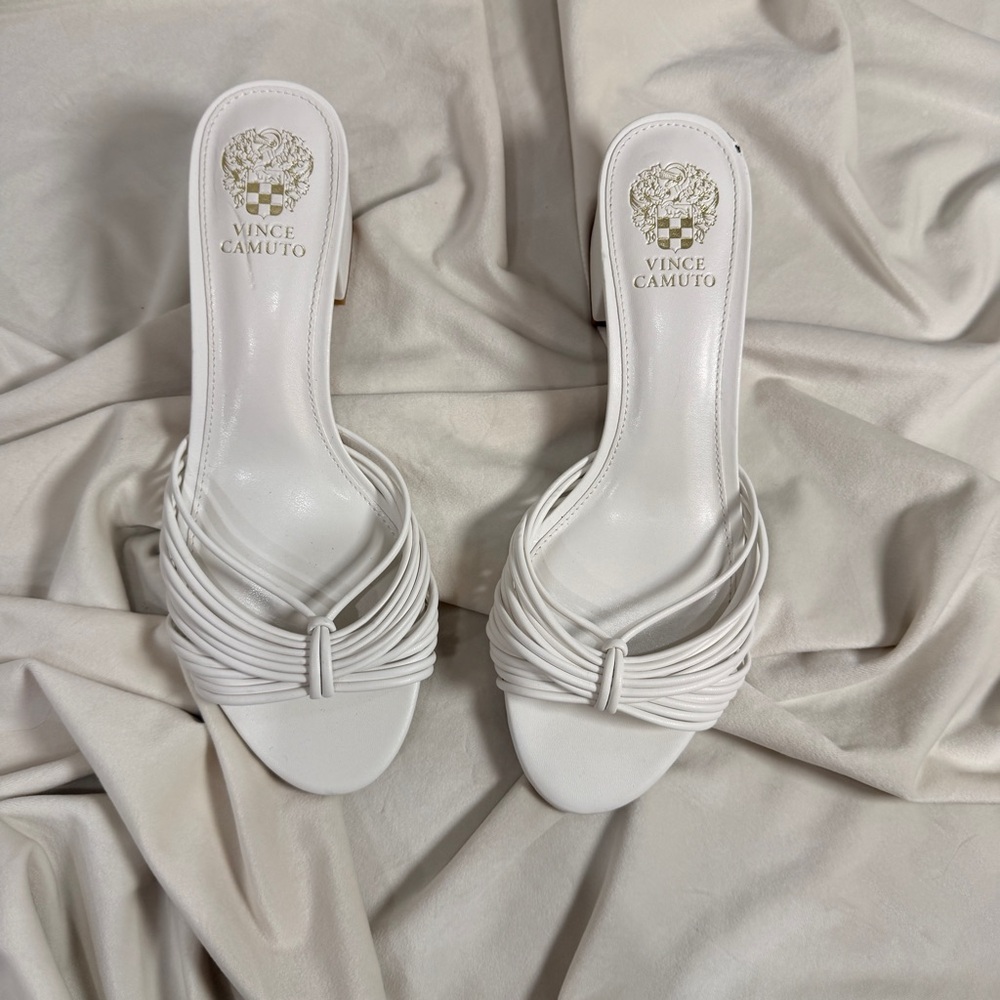 Vince Camuto Lendry White Knotted Slide Sandals Block Heel Size 8